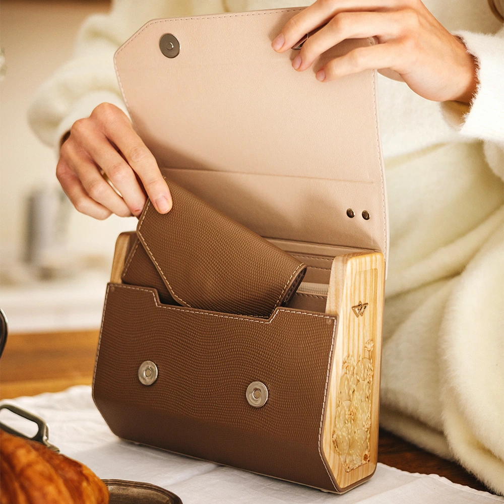 Fjord Beige/Cappuccino Saffiano - Blackwood Atelier - Wood and Leather Shoulder Bag for Women